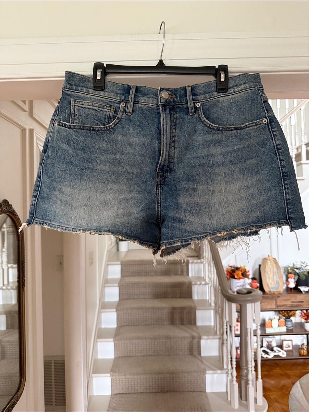 Good American Good 90s Shorts in Indigo